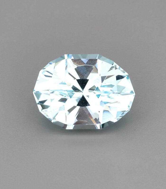 3.65ct Blue Topaz