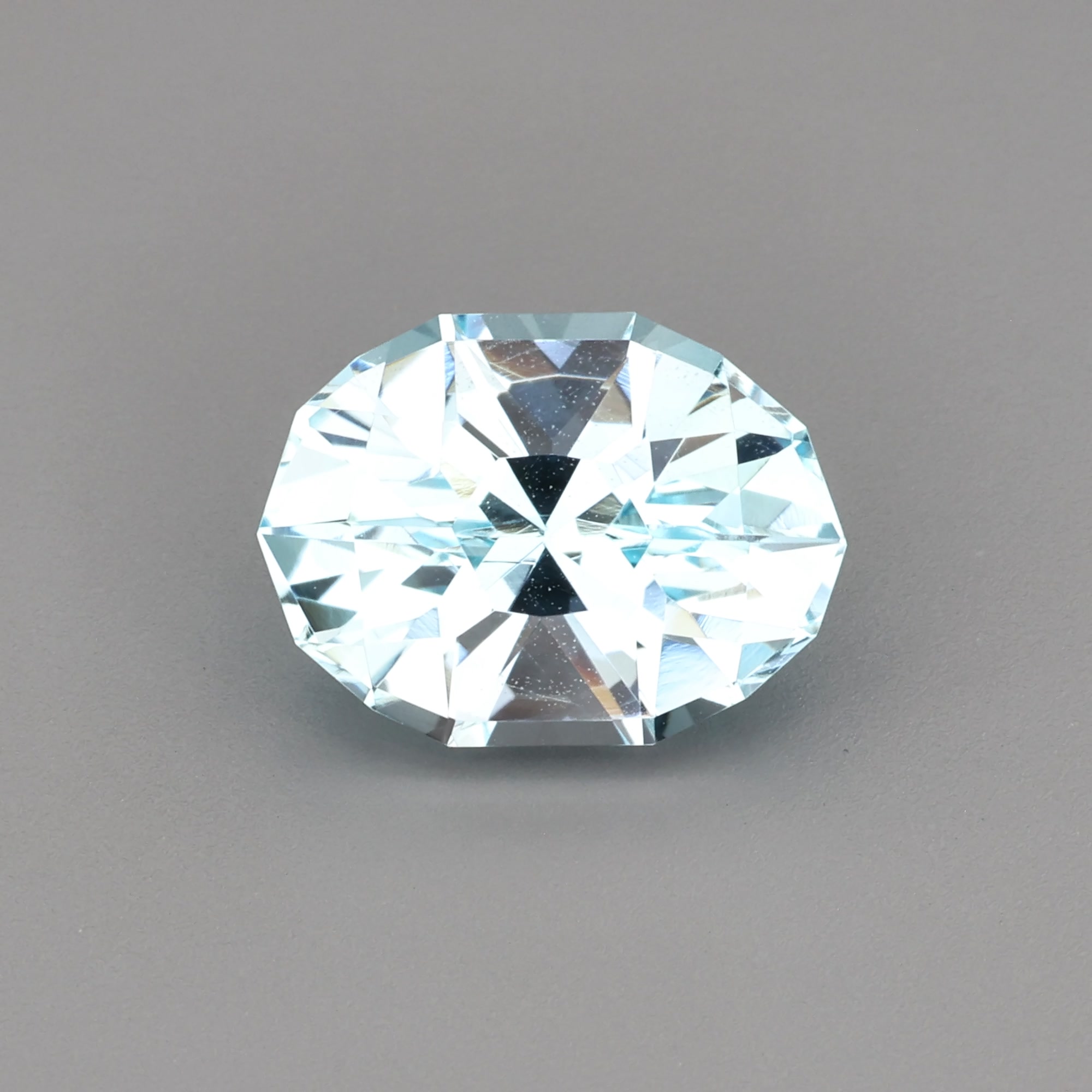 3.65 ct. Blue Topaz